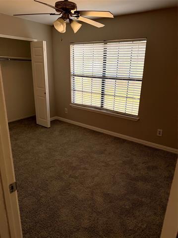 Building Photo - 1000 Lamesa Ct