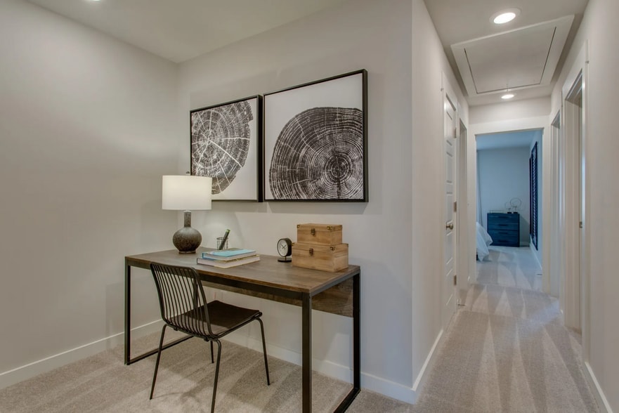 Building Photo - 2710 Fordham St