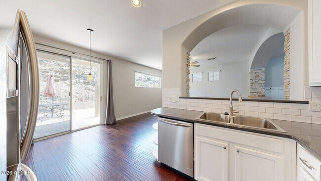Building Photo - 451 W Mountain Sage Dr