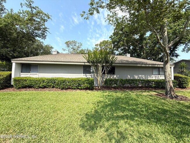 Building Photo - 1033 Sea Hawk Dr