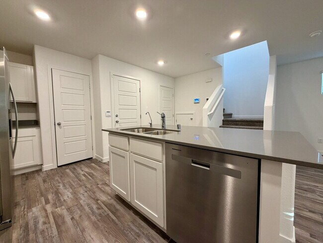 Building Photo - 2026 BRAND NEW 3 BED 2.5 BATH 2 CAR GARAGE TOWNHOUSE W/ LOFT, SOFTENER, RO FILTER, EV CHARGER & O...