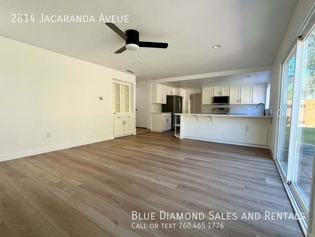 Building Photo - 2814 Jacaranda Ave