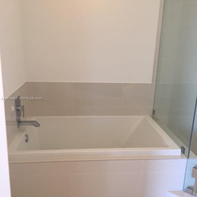 Building Photo - 45 SW 9th St