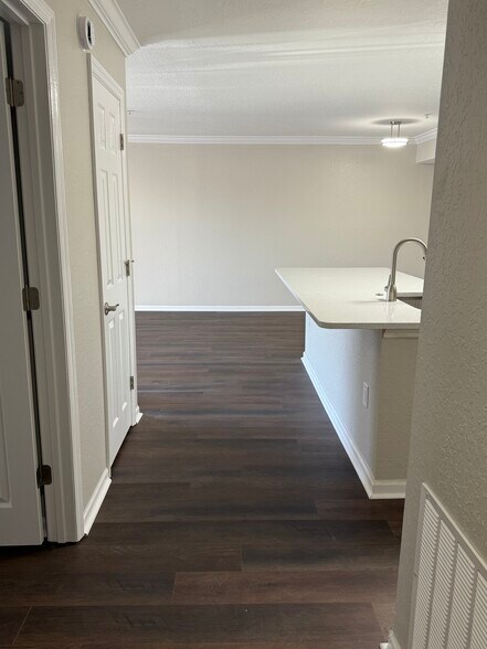 Main Hallway - 705 Boardwalk Dr