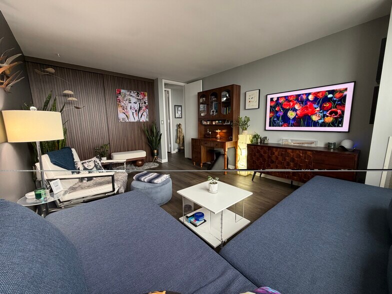 Master Bedroom or Living/Dining Space - 655 W Irving Park Rd