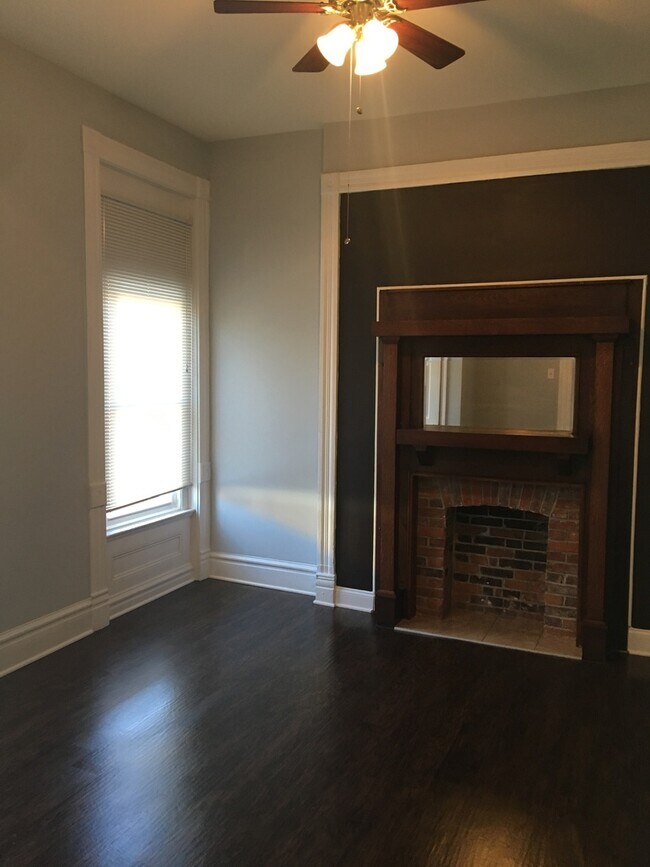 Building Photo - 2710 Armand Pl