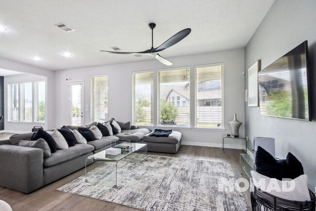 Building Photo - Spacious 4BA House in Manvel