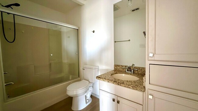 Building Photo - 7610 Rocio Dr