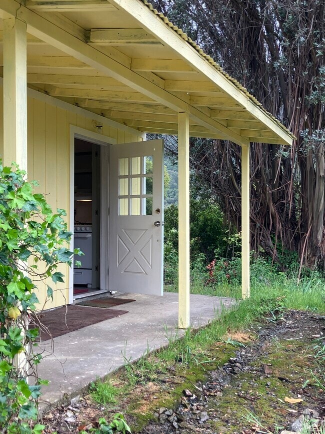 Building Photo - 1411 Duncan Springs Rd