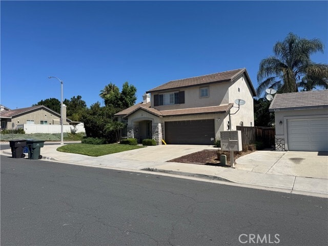 Building Photo - 1402 Sutherland Dr