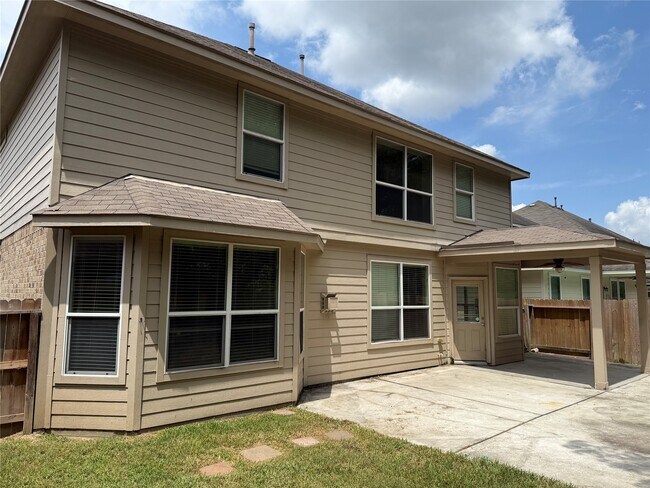 Building Photo - 30606 Woodson Trace Dr