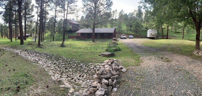 Building Photo - 213 White Mountain Meadows Dr