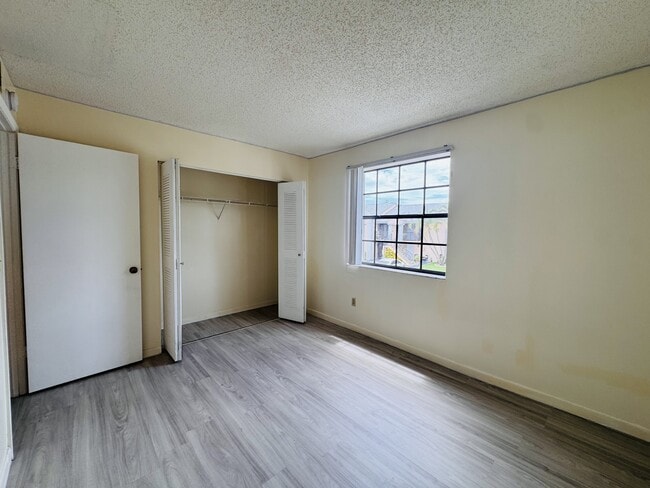 Building Photo - 1149 Independence Trail