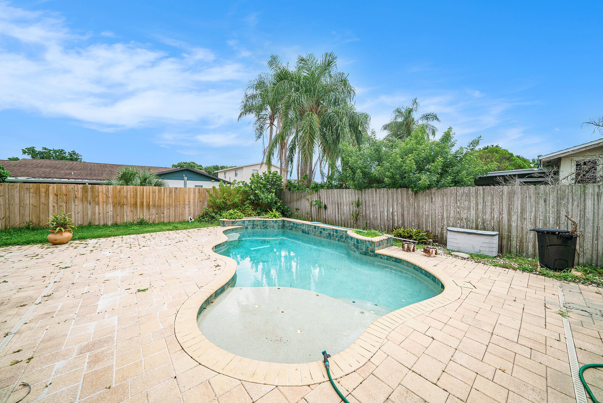 Building Photo - 4711 Travertine Dr