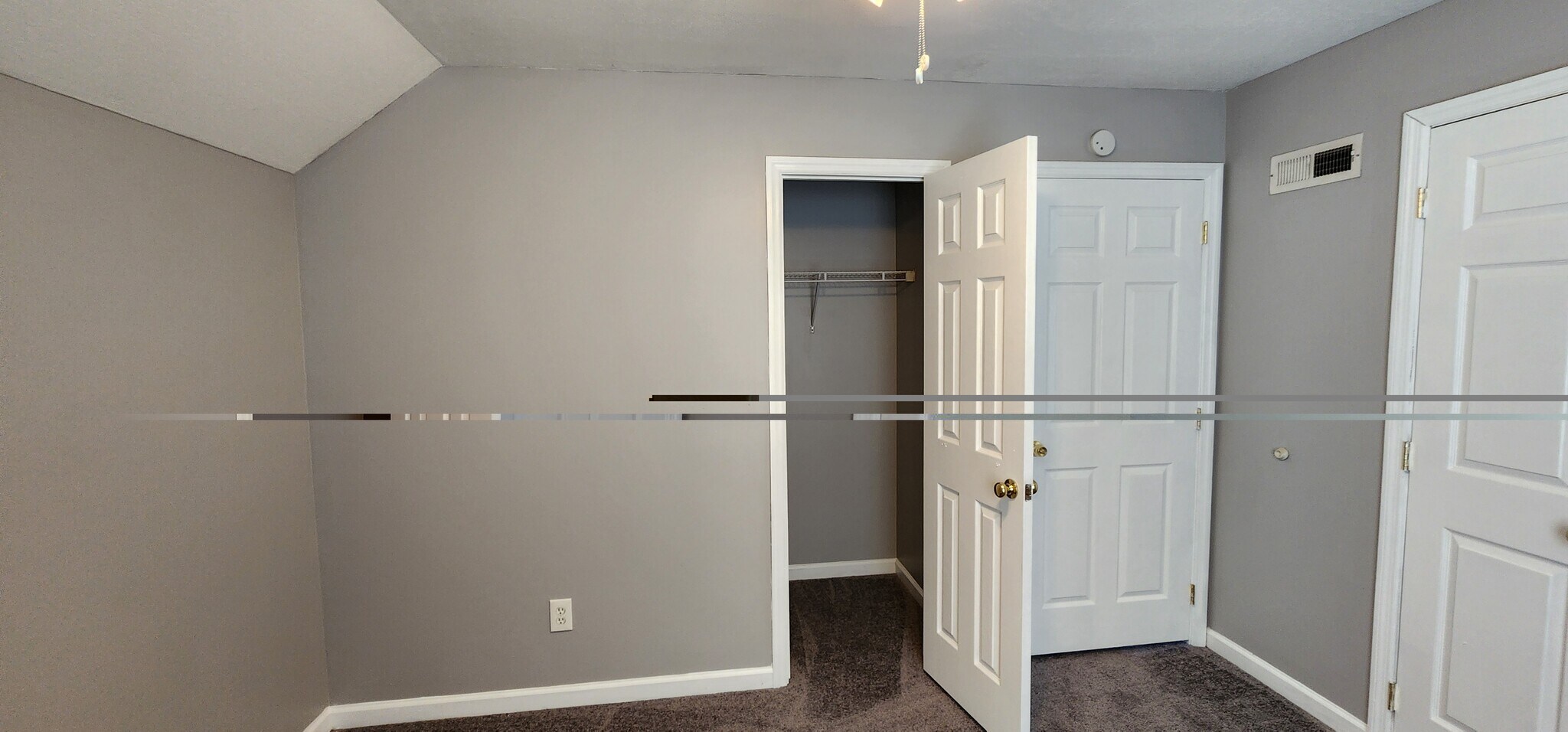 Building Photo - 821 Plantation Dr