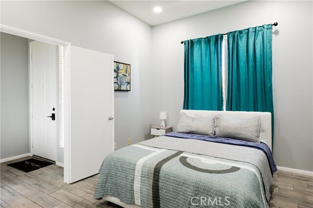 Building Photo - 13581 Mountain Top Dr