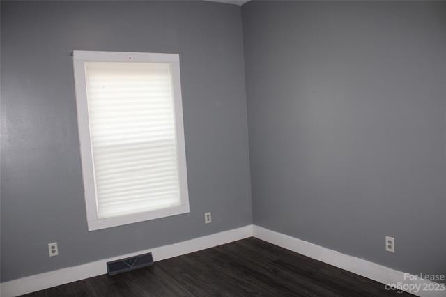 Building Photo - 13030 Homewood Dr