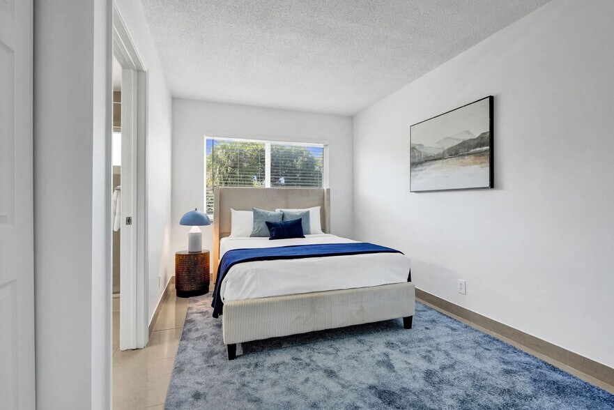 Building Photo - 905 N Federal Hwy