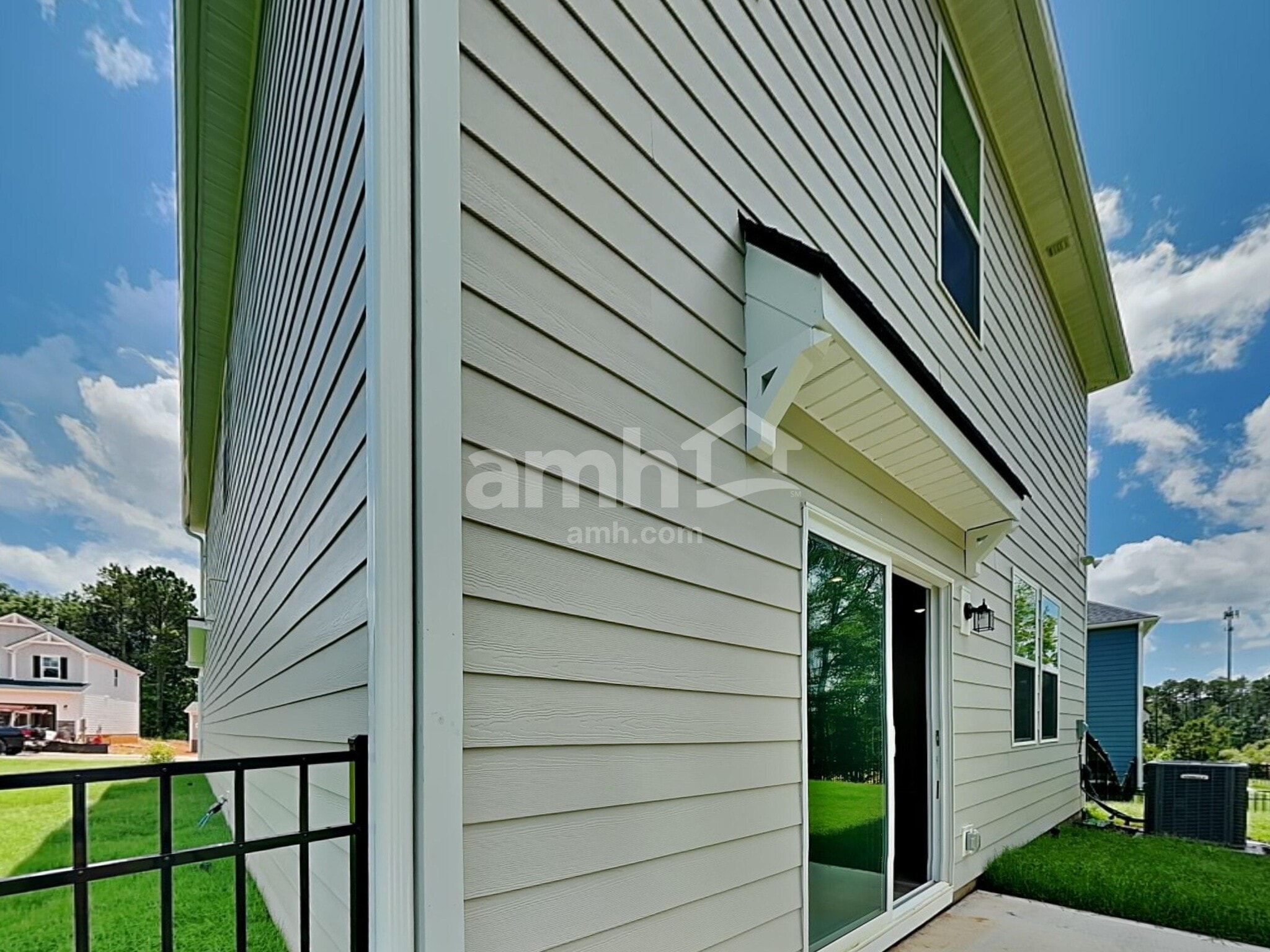 Building Photo - 1112 Livengood Wy