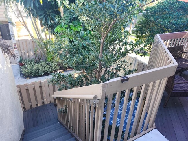 Building Photo - 600 Executive Center Dr