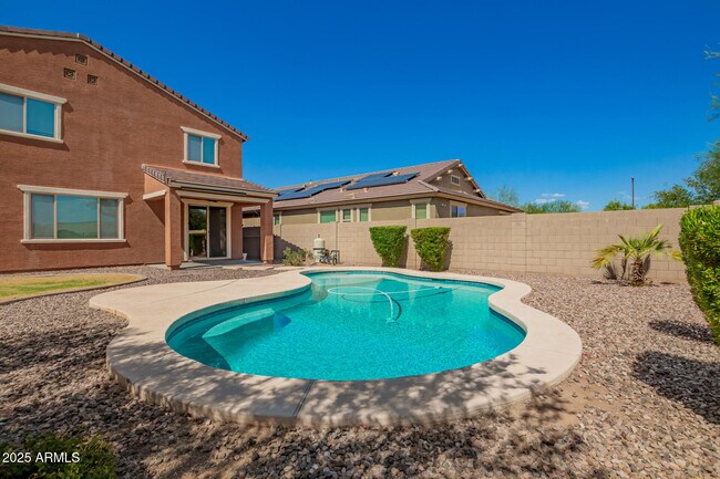 Building Photo - 15543 W Jenan Dr