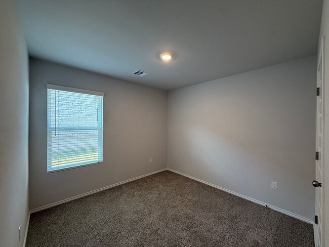 Building Photo - 9516 Gray Wolf Ln