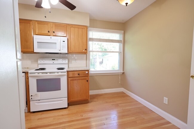 Building Photo - Charming Cape Cod Home in the Heart of Kirkwood!
