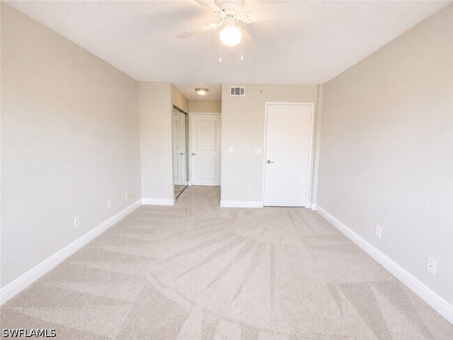 Building Photo - 1240 Wildwood Lakes Blvd