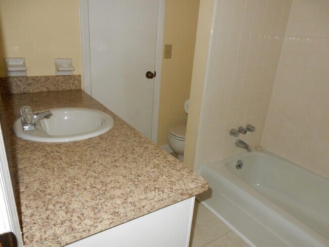 Building Photo - Fourteenth Avenue 4000