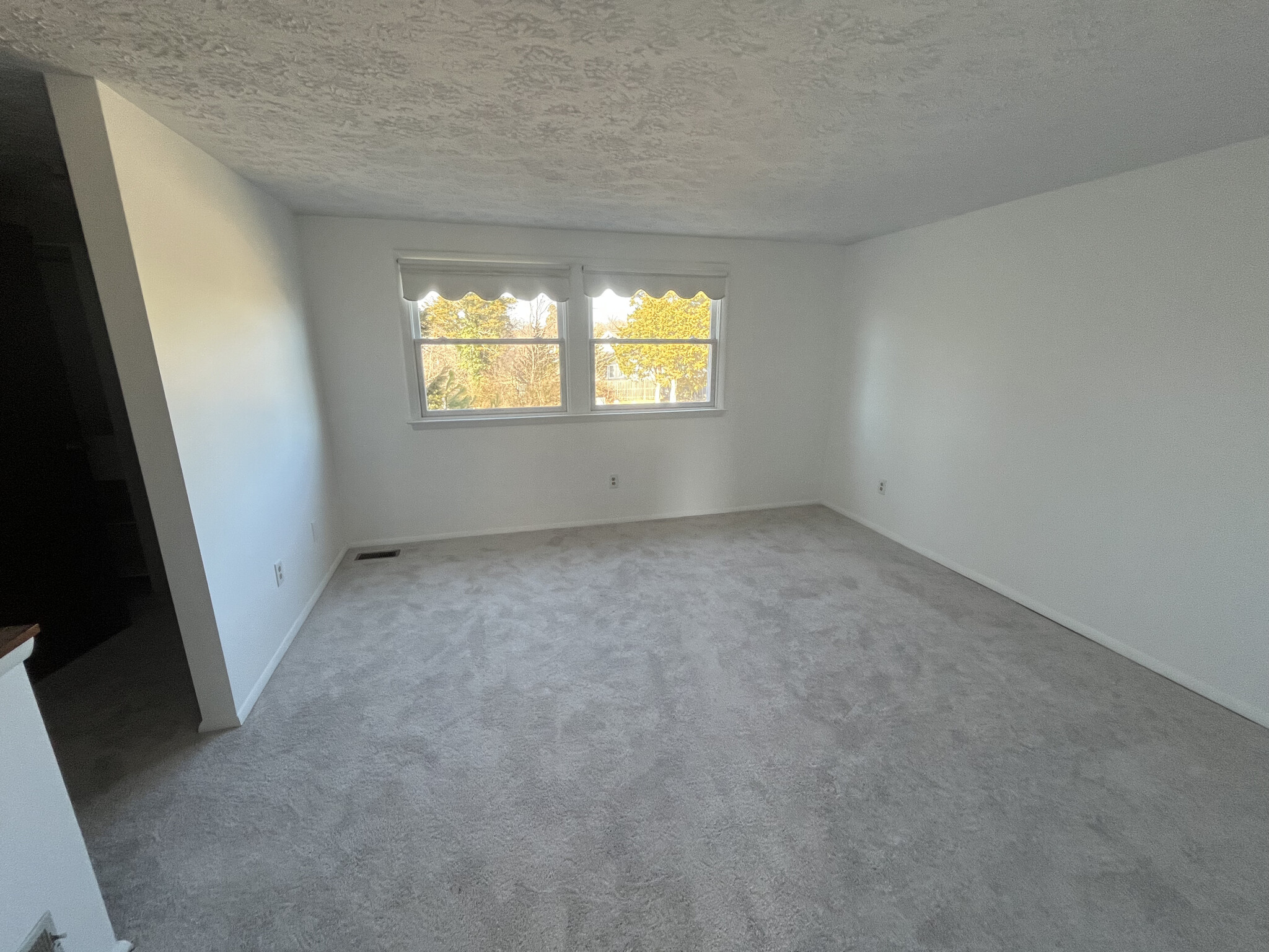 master bedroom - 6310 Meeting House Way