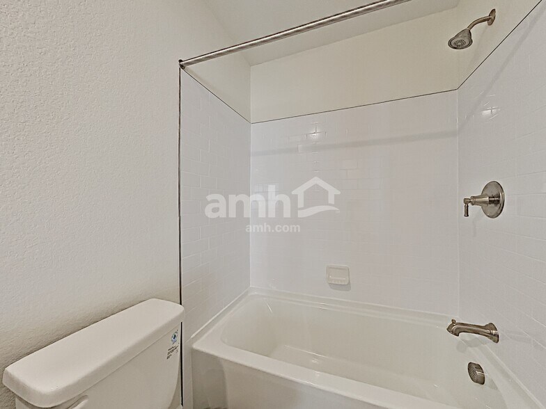 Building Photo - 4315 Crestone Peak St