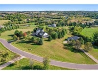 Building Photo - 9520 Scott St