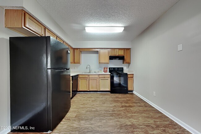 Building Photo - 5629 Ellis Trace Dr