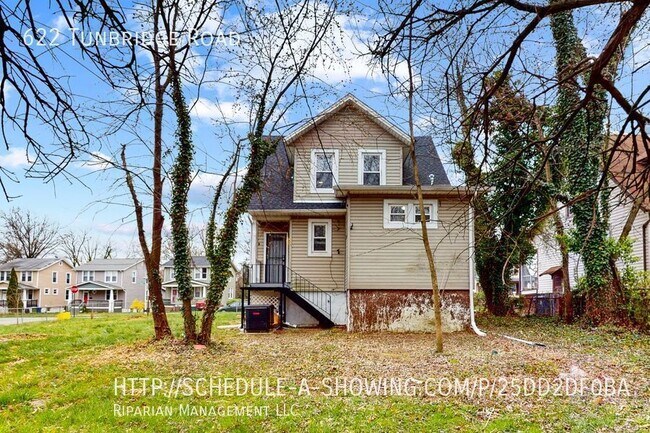 Building Photo - 622 Tunbridge Rd