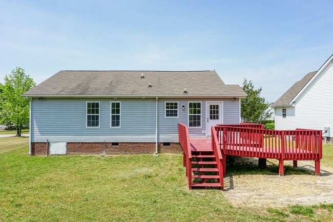 Building Photo - Beautiful Updated Home!
