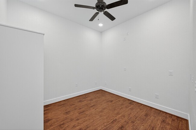 Building Photo - 95 Rd 5263B