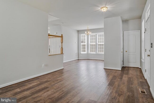 Building Photo - 20460 Charter Oak Dr