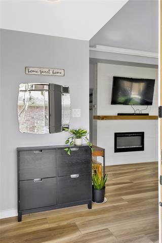 Building Photo - 2209 Walnut Grove Ln