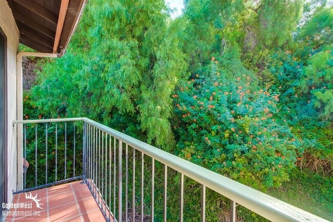Building Photo - Charming 3Bdm 2Ba Condo in the Heart of Ca...