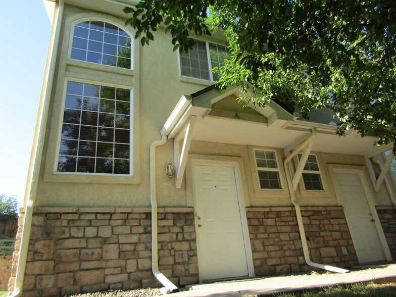 Building Photo - 2139 Coronado Parkway North