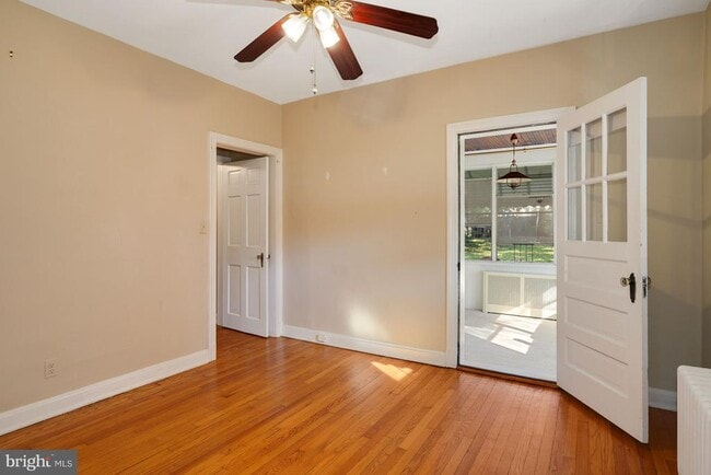 Building Photo - 6066 Wooten Dr