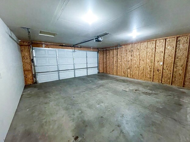 Building Photo - 3012 Timber Ter