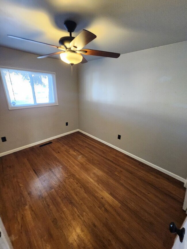 Building Photo - Charming 3-Bedroom Home Near UCCS!