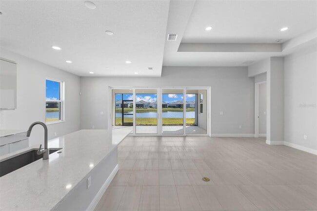 Building Photo - 8071 Slipway Dr