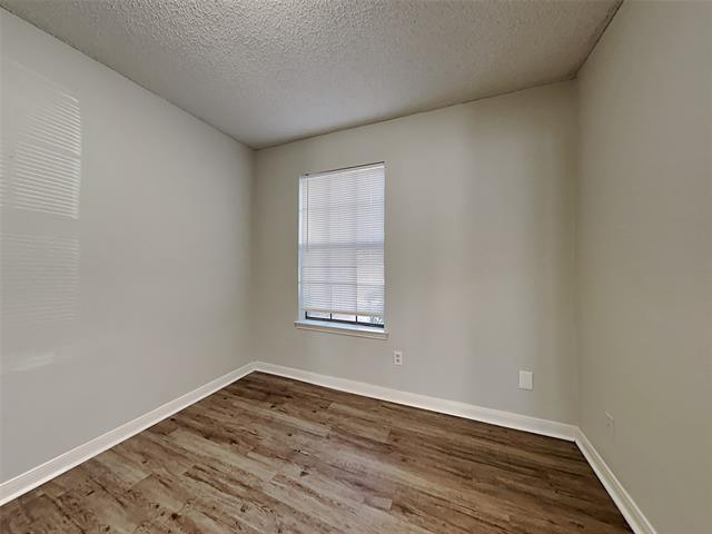 Building Photo - 943 Gaynor Ave