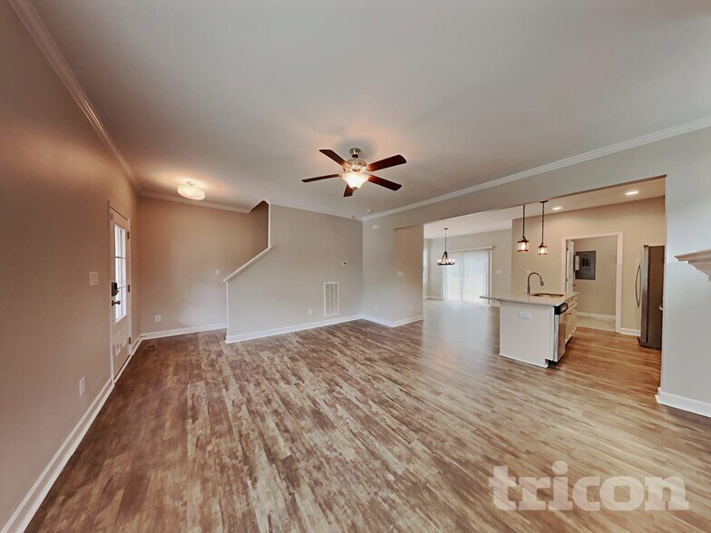 Building Photo - 111 Cottage Ct