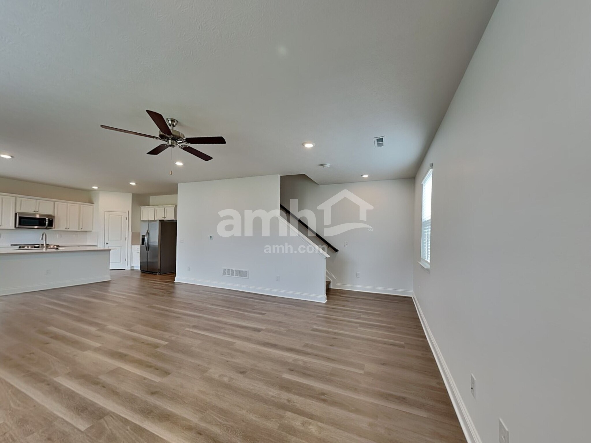 Building Photo - 306 Pne Hl Ct