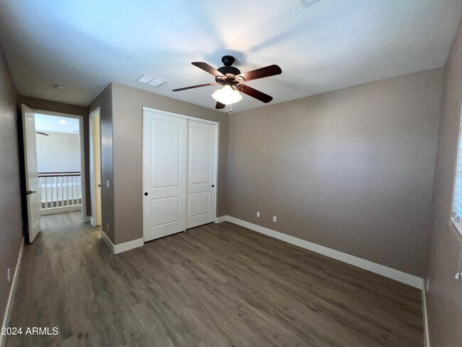 Building Photo - 4443 S Greythorne Way