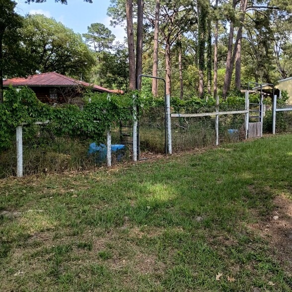 Building Photo - 767 County Road 053