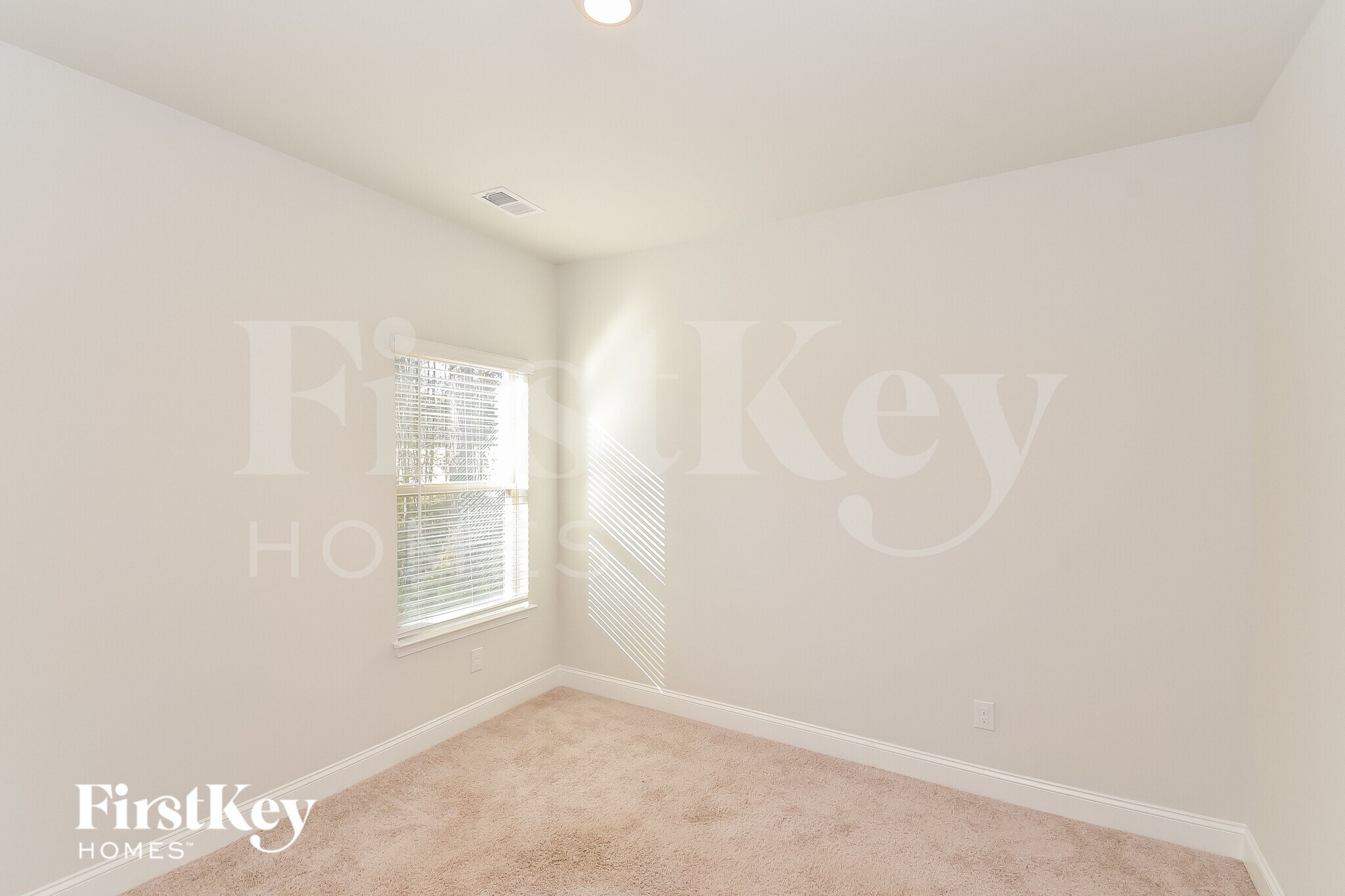 Building Photo - 8228 Orkney Way